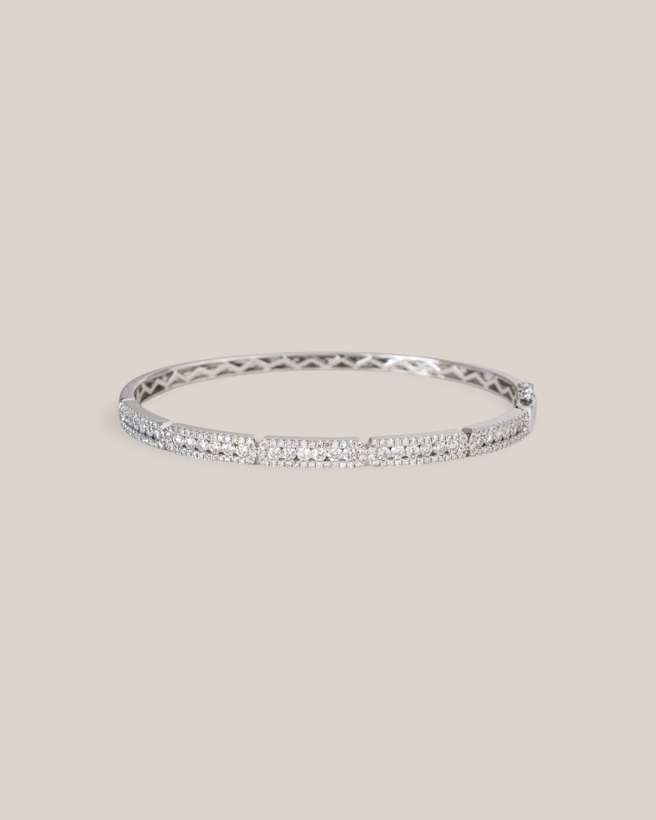 14kw 1.52ct Pinched Channel Half Eternity Bangle