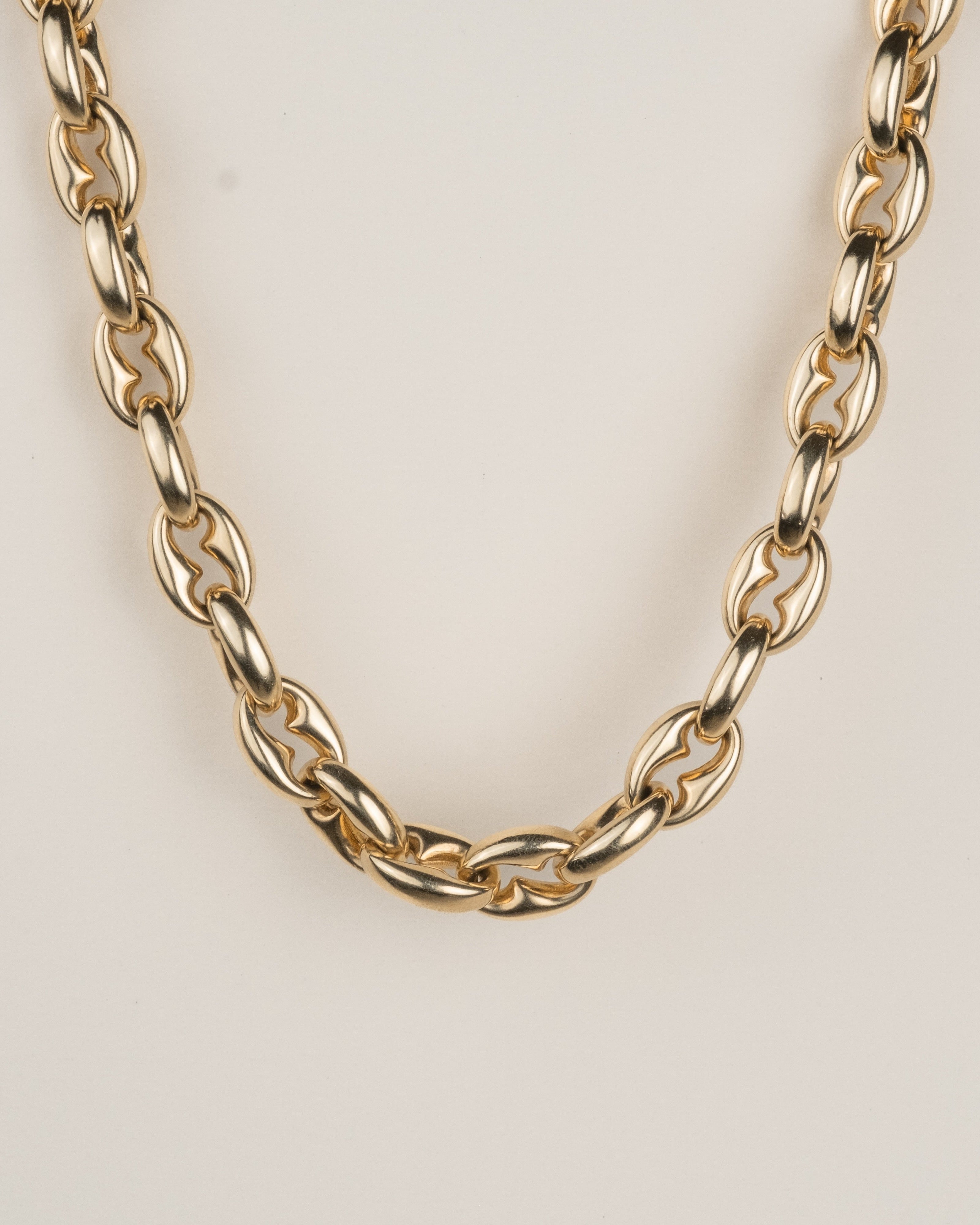Gold mariner chain necklace