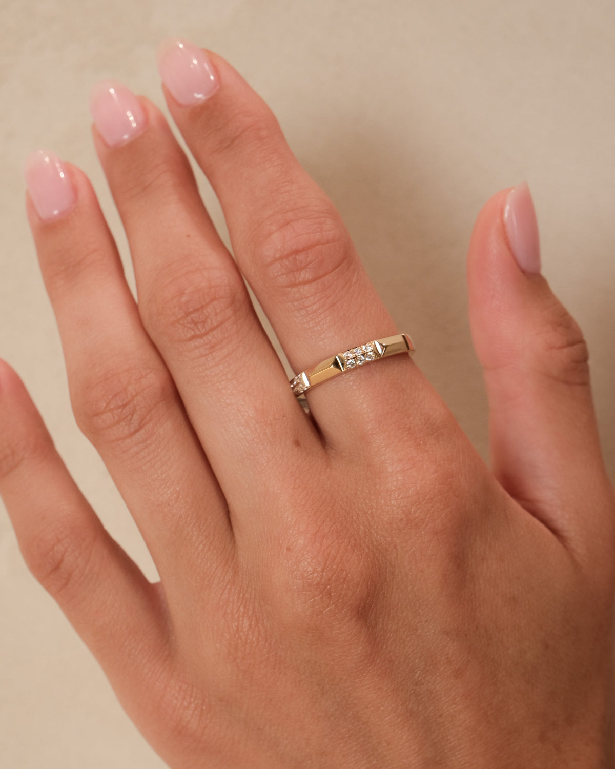 Diamond Geo-Cut Band