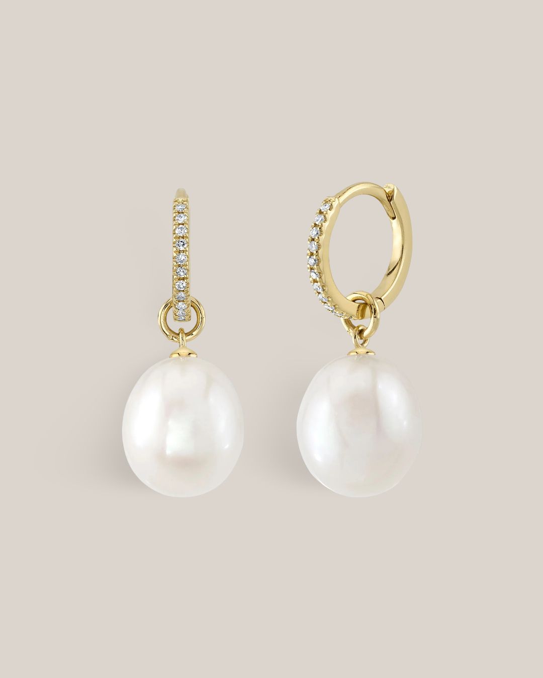 Classic Pearl Drop Earrings