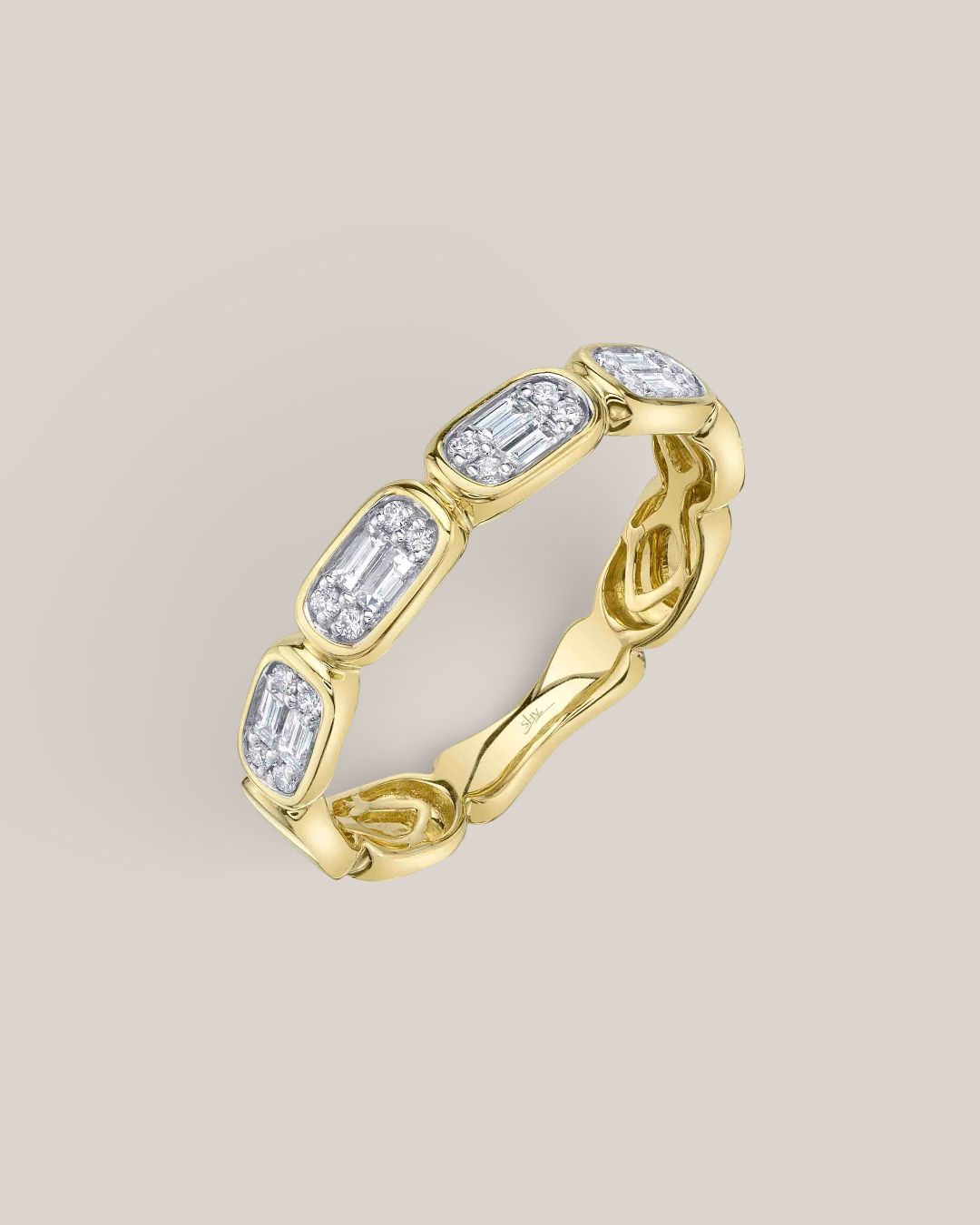 East to West Diamond Band